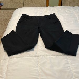 Chico’s So Slimming jeans 2 short